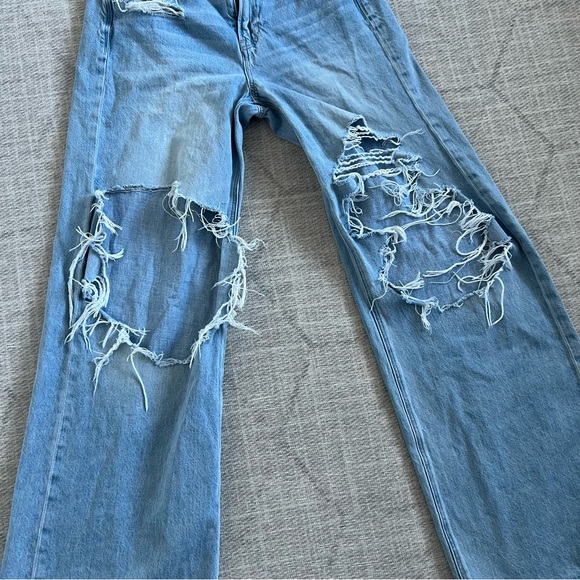 American Eagle AE Women’s Light Blue Super Wide Leg High Rise Denim Skater Jeans - Picture 2 of 13